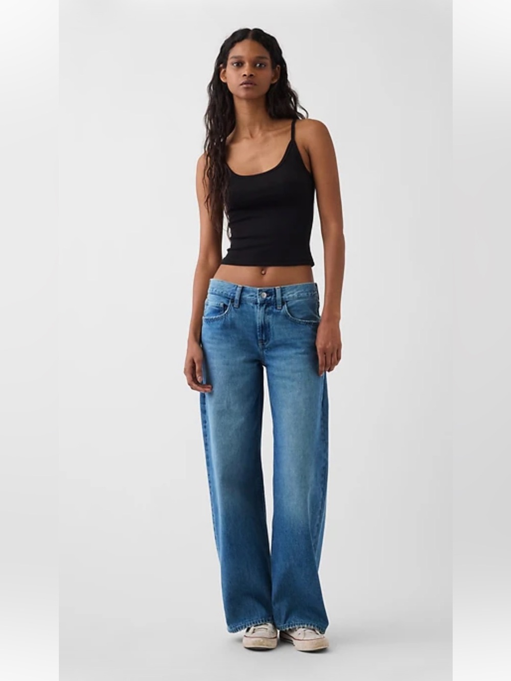 Hailey Bieber. The Hailey Low Rise Loose Jean